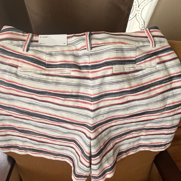 Ann Taylor LOFT Cotton Shorts with Size 14 Striped Red White Blue NWT - Picture 2 of 6